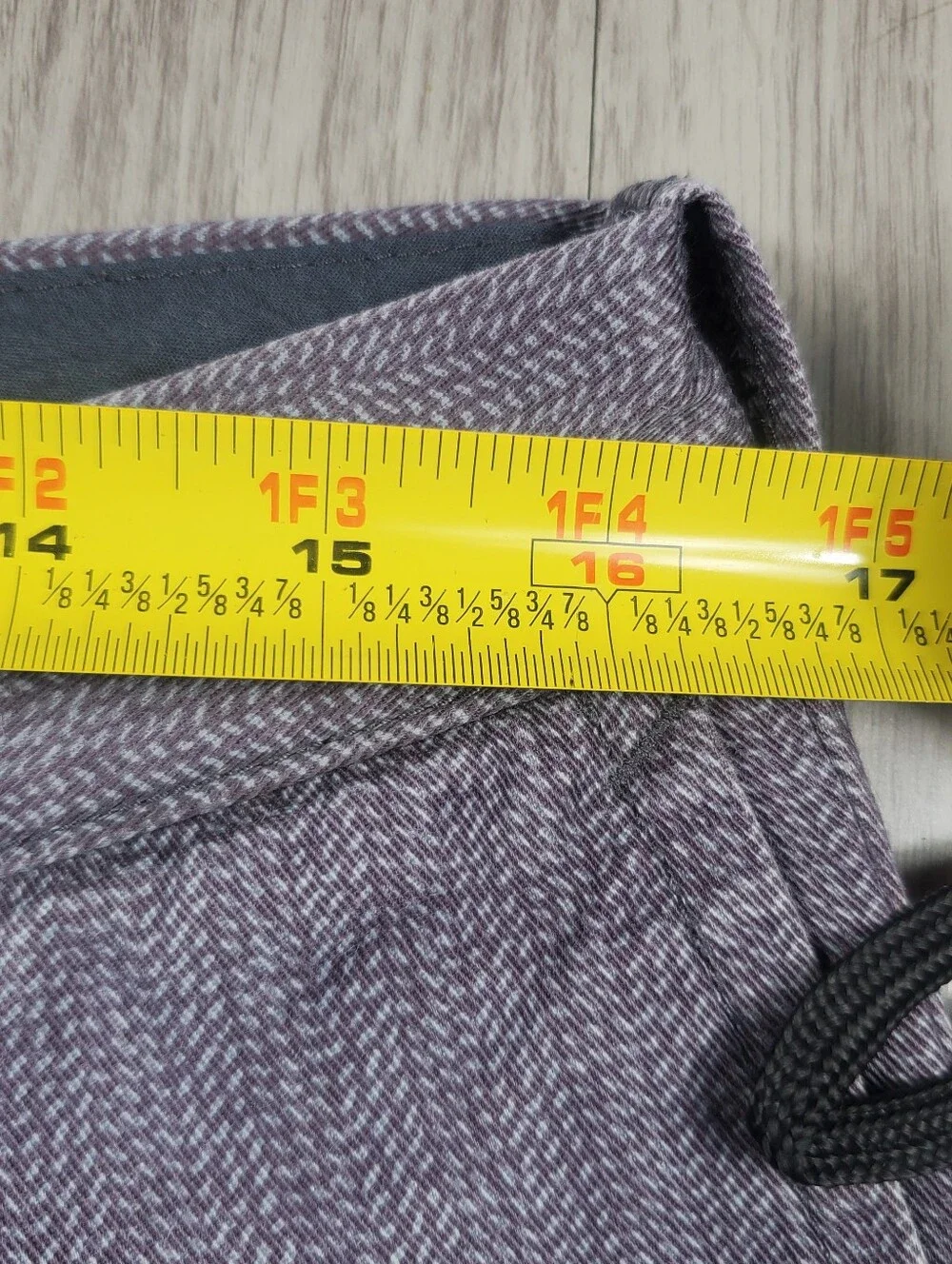 J.Crew Gramercy Shorts Mens 32 Purple Herringbone Cotton Flat Front Chino